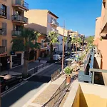 Apartment Nouveaute-charmant Lecactus Avec Terrasse Au Coeur De Ste-maxime Sainte-Maxime
