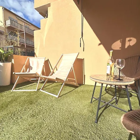 Nouveaute-charmant Lecactus Avec Terrasse Au Coeur De Ste-maxime Apartment Sainte-Maxime