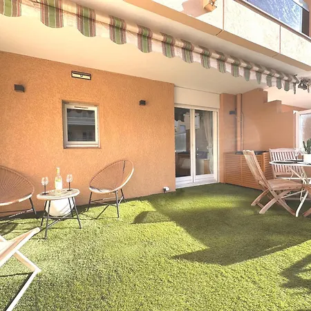 Appartamento Nouveauté-charmant Lecactus Avec Terrasse Au Cœur De Ste-maxime *